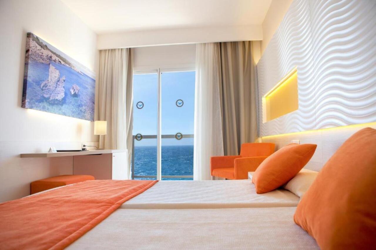Globales Almirante Farragut Hotel Cala'N Blanes  ภายนอก รูปภาพ