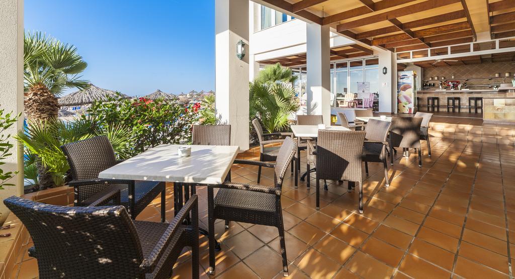 Globales Almirante Farragut Hotel Cala'N Blanes  ภายนอก รูปภาพ