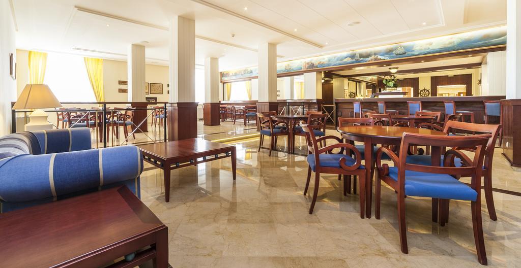 Globales Almirante Farragut Hotel Cala'N Blanes  ภายนอก รูปภาพ